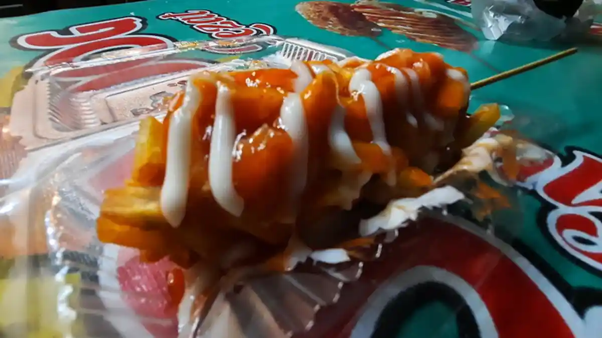 Lagi Hits Nih, Cobain Jajanan Ala Korea Corndog Family, Sosis Berbalut Mozarella yang Gurih & Lezat!