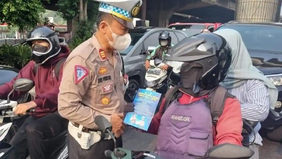 143 Pengendara di Jaksel Terjaring Razia E-TLE, Ini 4 Pelanggaran yang Paling Banyak Dilakukan 