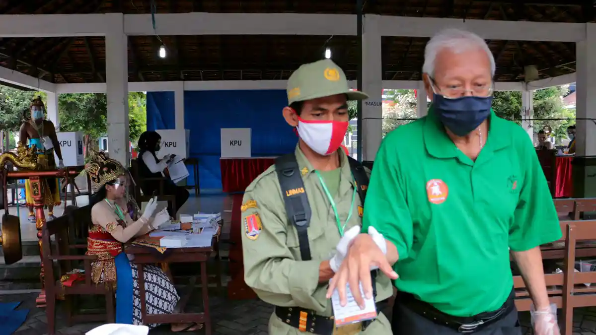 Cegah Gugurnya Petugas Pemungutan Suara, KPU Minta Ada Jamkes dan Honor Layak 