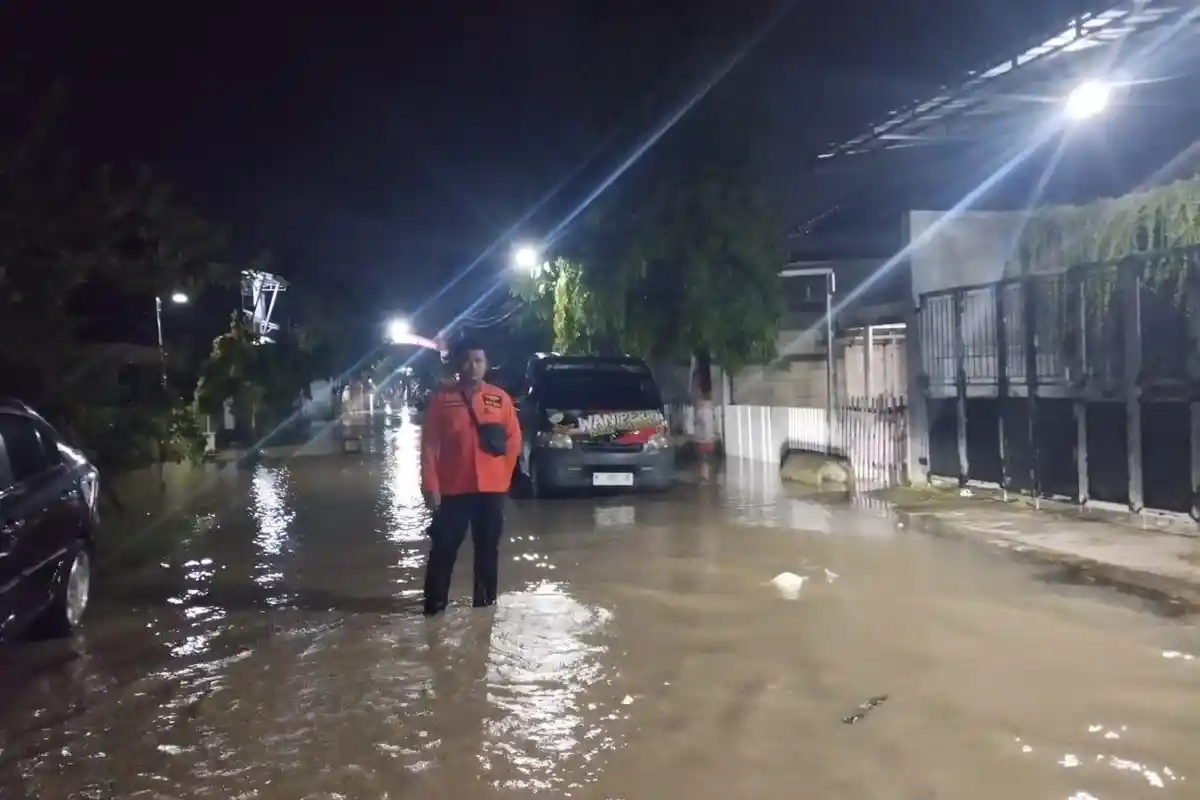 Banjir Putus Jalan Semarang-Purwodadi dan Lumpuhkan Jalur KAI, Ini Wilayah yang Airnya Masih Tinggi