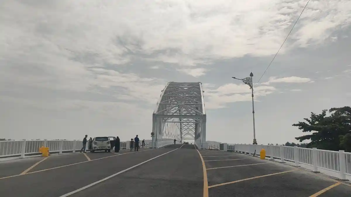Jembatan Sodongkopo Jadi Spot Ngabuburit Baru di Pangandaran