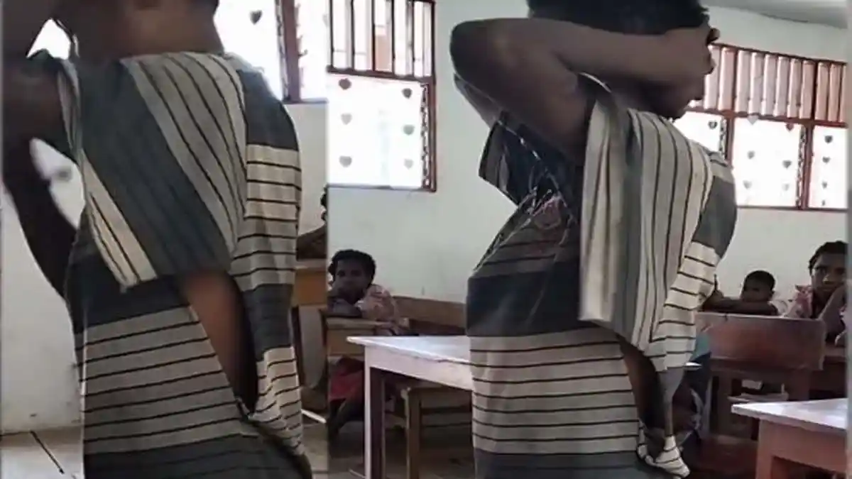 TANGIS Bu Guru SD, Siswanya Seminggu tak Ganti Seragam, Kini Sekolah Pakai Baju Sobek