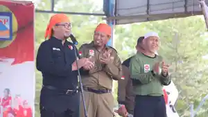 Wakil-Ketua-III-DPRD-Kepri-Raja-Bakhtiar-soal-hari-buruh-xklvn.jpg