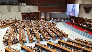 Suasana-rapat-paripurna-DPR-RI-yang-digelar-pada-Selasa-2142026-dengan-agenda-pengesahan.jpg