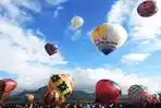 Bhayangkara Tulungagung Balloon Festival 2025 Dibanjiri Warga, 250 UMKM Ambil Bagian