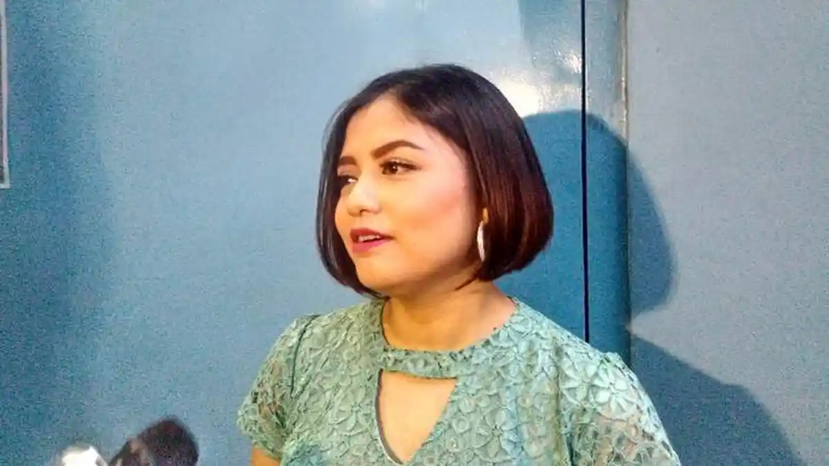 Kenaikan Biaya Sekolah Anak Bikin Tika Ramlan Kaget