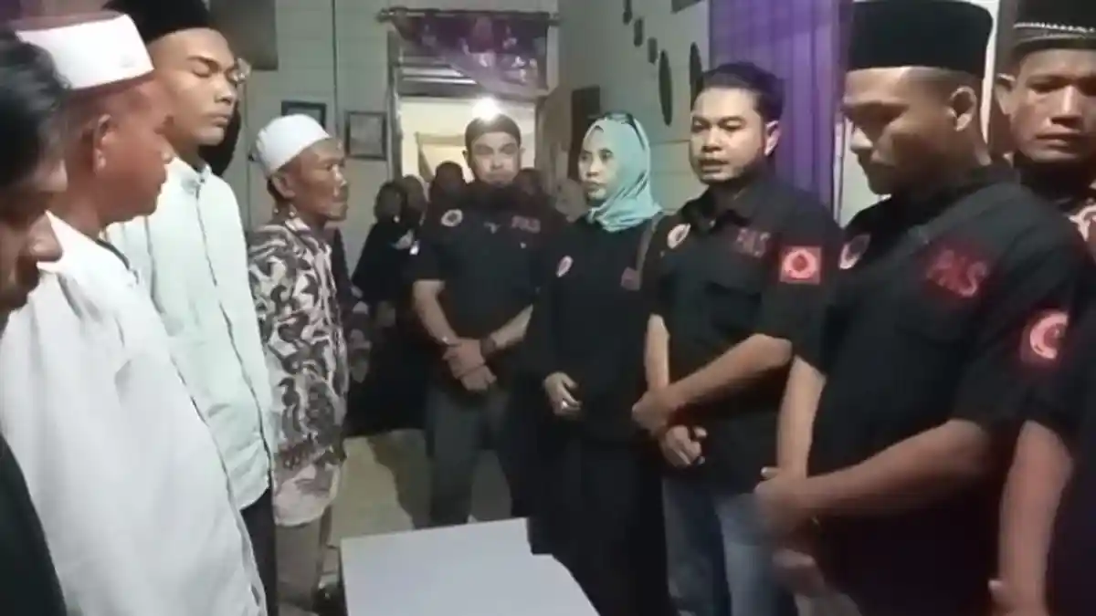Relawan PAS Bantu Pulangkan Jenazah Warga Aceh Timur dari Bandara Kualanamu 