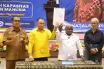 Menteri-HAM-Mahasiswa-NTT-Harus-Jadi-Agen-Perubahan-dan-Pelopor-Budaya-HAM-Digital.jpg