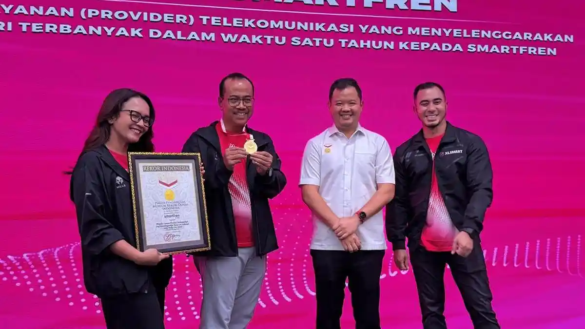 SMARTFREN Raih Rekor Nasional, Sepanjang 2025 Gelar Fun Run di 22 Kota