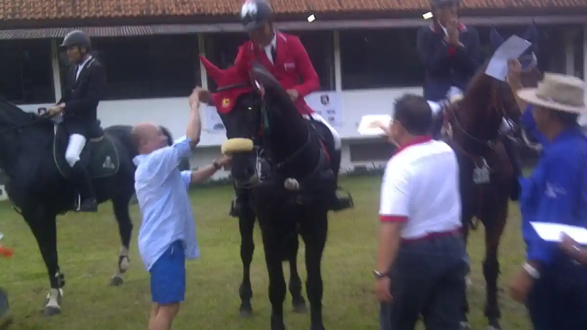 Seru di 130 cm, Raymen Hindari Adi Katompo di 140 cm