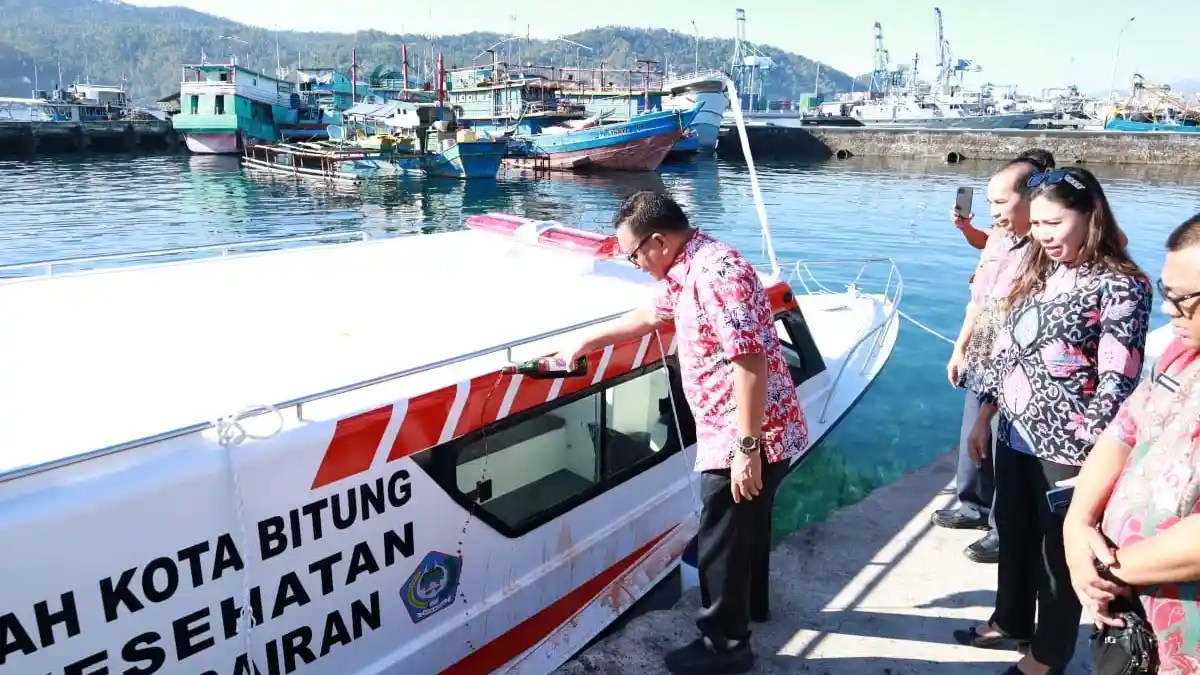 Warga Lembeh Sulawesi Utara Senang Ada Perahu Puskesmas Keliling, Baru Diluncurkan Wali Kota Bitung