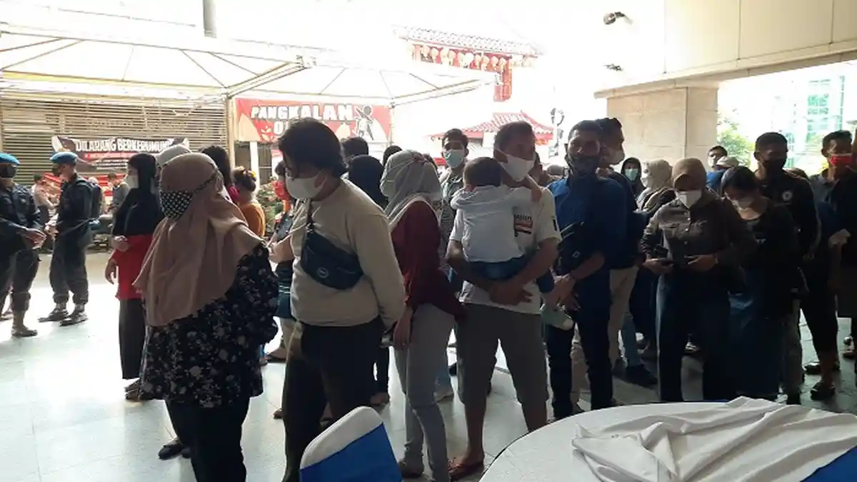 Buntut Kerumunan di Pasar Tanah Abang, Legislator Minta Pemprov DKI Melakukan Evaluasi