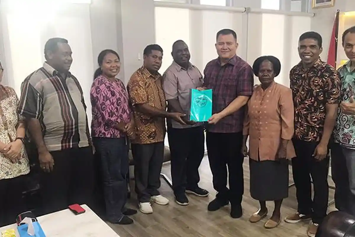 Pengurus GSJA Maybrat Temui Pj Bupati Bernhard, Mohon Dukungan Ikut Kongres Nasional di Malang