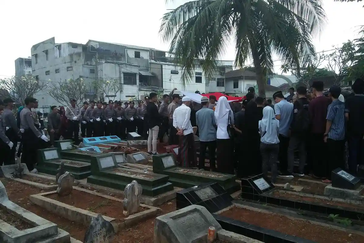 Sosok Almarhum Bripda Tio di Mata Teman-temannya 