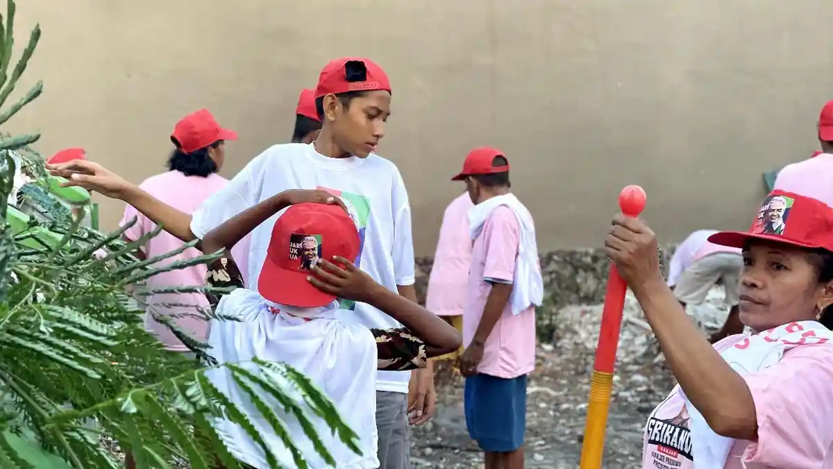 Gandeng Milenial, Srikandi Ganjar Ajak Warga Bersih-bersih Lingkungan