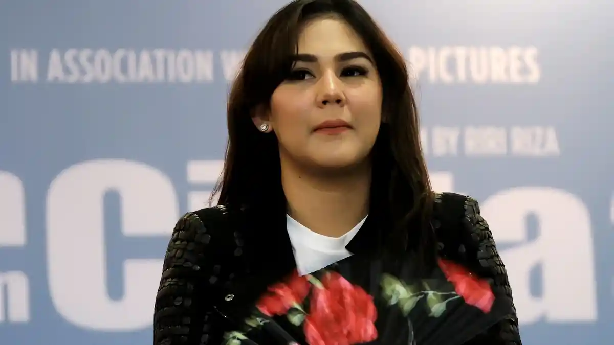 Sissy Priscillia Deg-degan Banget Nonton Film AADC?2