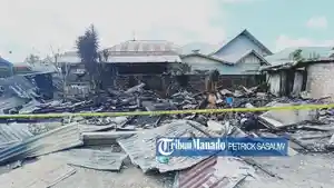 HANGUS-Kebakaran-rumah-di-Jalan-Kawiley-Kakaskasen-Dua-Kecamatan-Tomohon-Utara-Kota-Tomohon.jpg