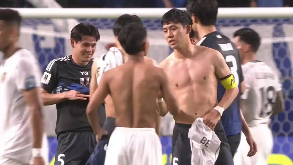 Gelandang Liverpool Minta Tukar Jersey dengan Beckham Putra, Wataru Endo Penasaran