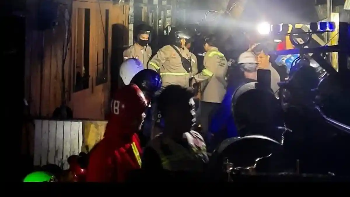 Kebakaran di Samarinda Hanguskan Bangsal, Puluhan Jiwa Tidak Sempat Selamatkan Barang