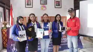 Serah-Terima-Hasil-Program-MBKM-dan-Pengabdian-Kepada-Masyarakat.jpg