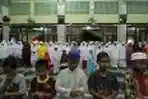 Jemaah Muhammadiyah Shalat Tarawih Pertama di Medan