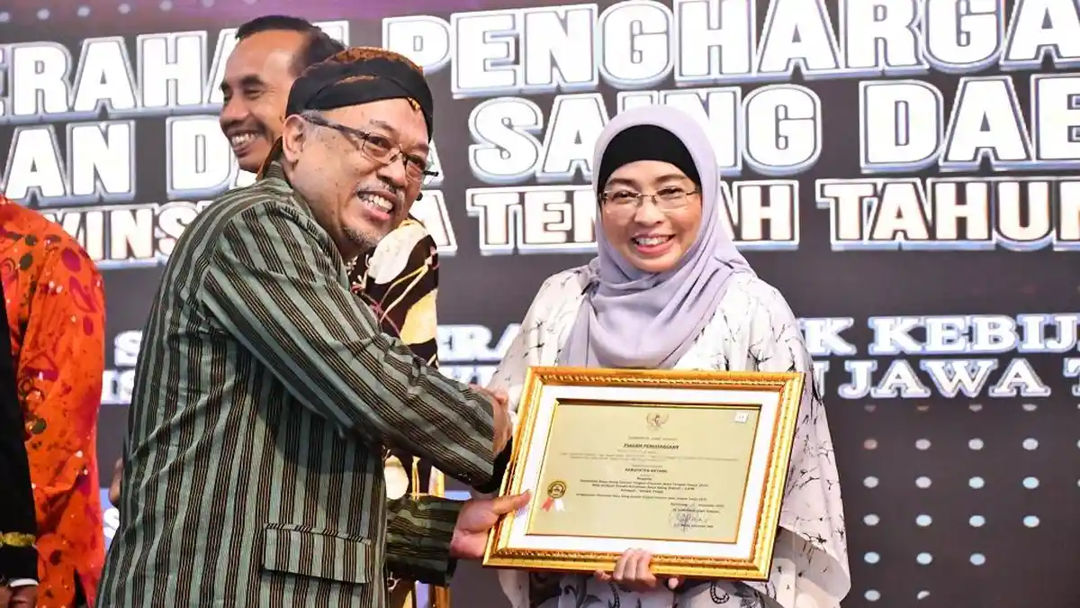 Kabupaten Batang Raih Penghargaan PDSD 2023, Kategori Sangat Tinggi ...