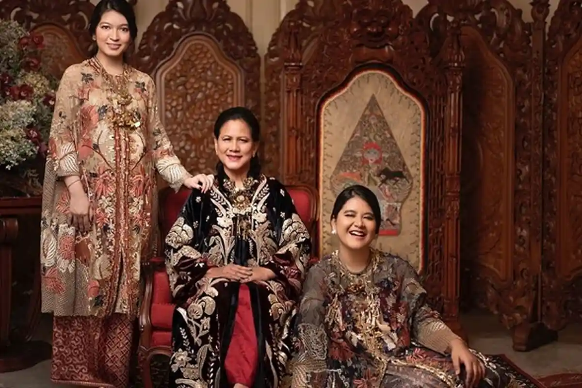 Sambut Hari Batik Nasional 2 Oktober 2021, Berikut 40 Link Twibbon dan Sejarah Singkatnya