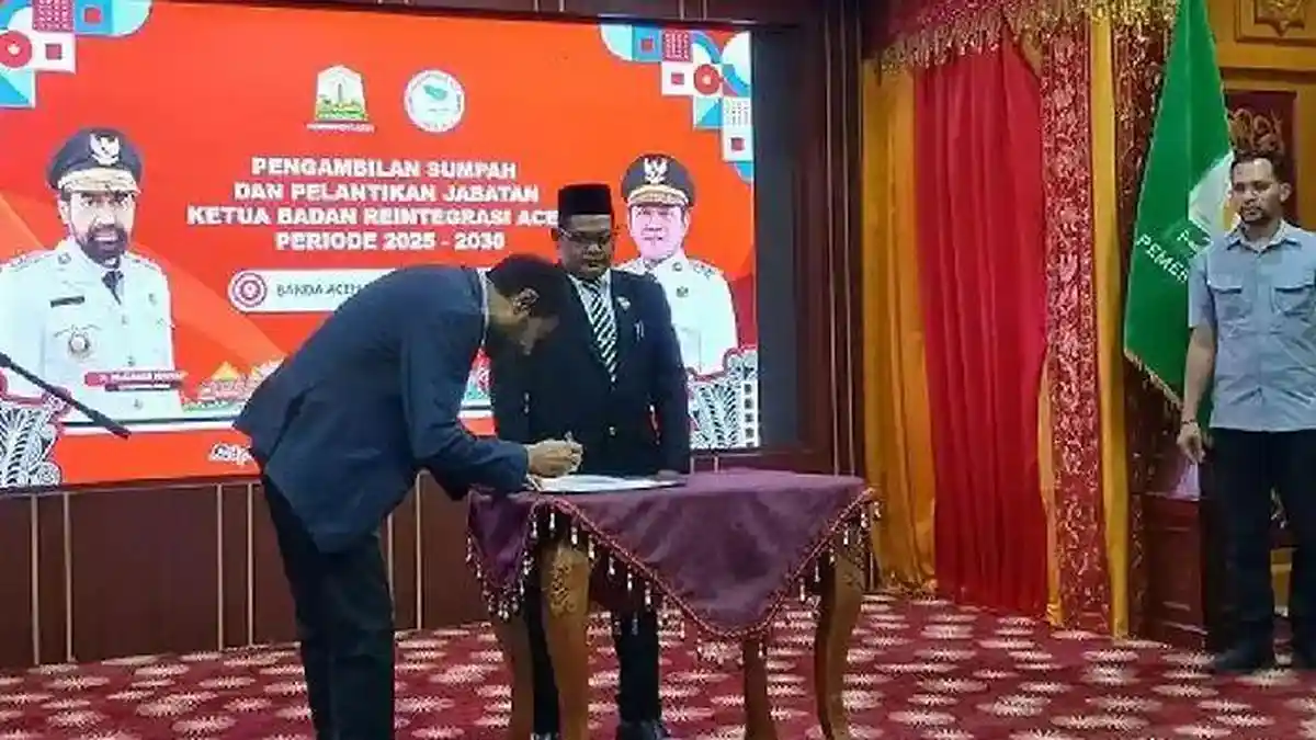 Mualem Lantik Jamaluddin sebagai Ketua Badan Reintegrasi Aceh 2025–2030