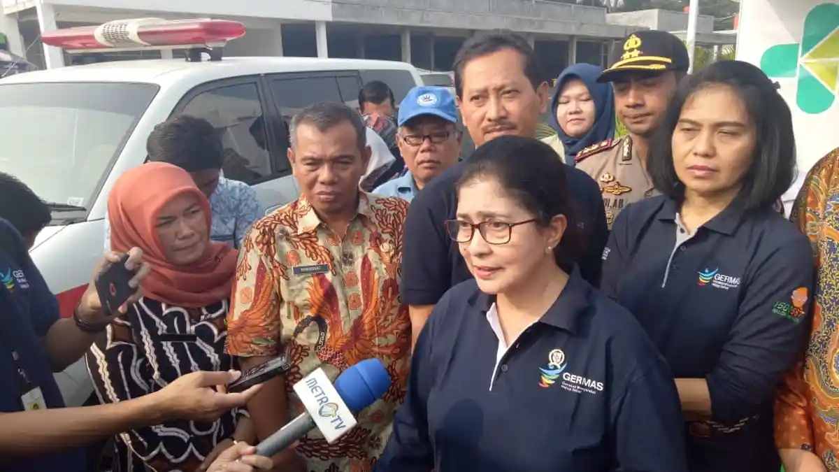 Lakukan Tinjauan Langsung, Menkes: Posko Kesehatan Bukan Hanya untuk yang Sakit