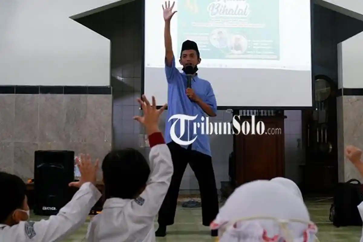 Asyiknya Halalbihalal di SD Muhammadiyah PK Kottabarat, Hadirkan Pendongeng dan Motivator 