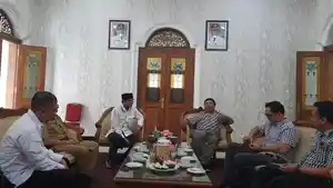 hadik-dan-tribun.jpg