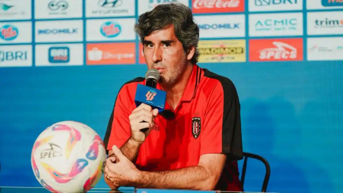 Kapten Persib Marc Klok Angkat Bicara Soal Pelatih Bali United yang Segera Mengundurkan Diri
