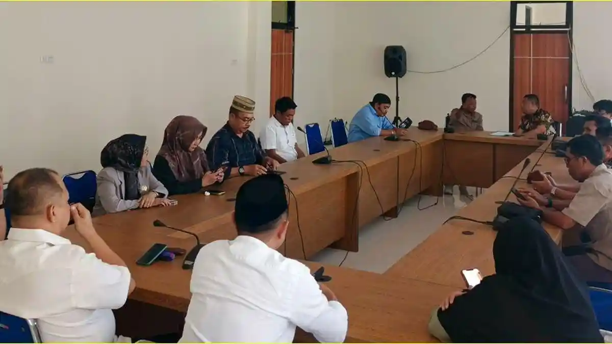 25 Anggota DPRD Bone Bolango 2024-2029 Rapat Kerja Perdana, Bahas Rancangan Tata Tertib