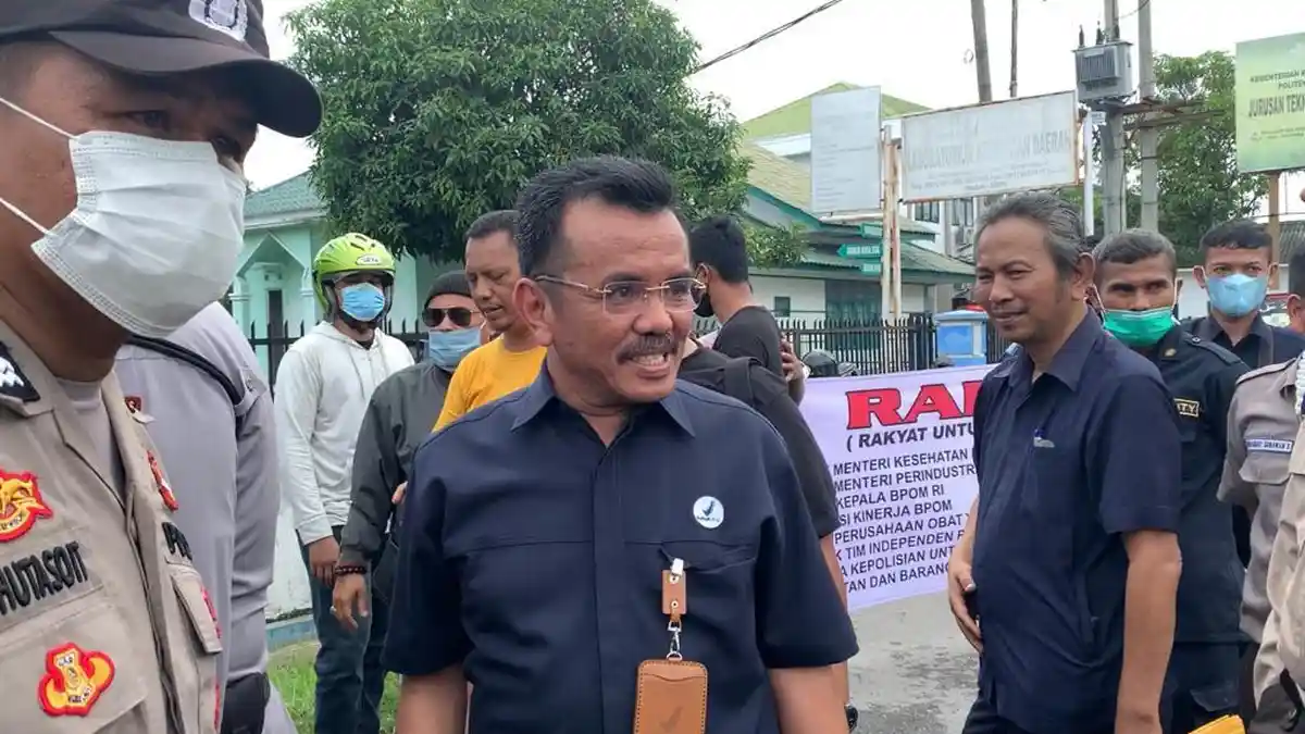 BPOM Medan Segel Perusahaan Pembuatan Obat Sirup Berbahaya, Seluruh Obat Ditarik dari Apotek