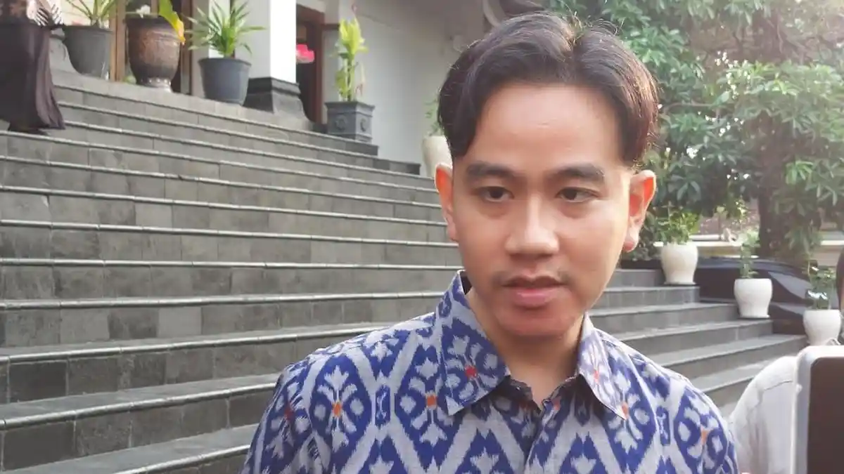 25 Juli 2024, Gibran Uji Coba Program Makan Bergizi Gratis di Solo, Tanpa APBD Sasar 3 Sekolah