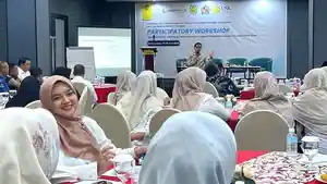 Peneliti-Utama-UNDERVAC-ID-dr-Ahmad-Fuady-MSc-PhD-menyampaikan-pemaparan.jpg