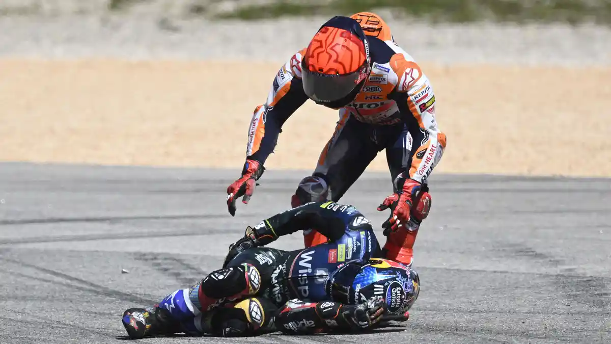Sinyal Marc Marquez Lolos dari Hukuman Penalti, Garasi Tim MotoGP 2023 ...