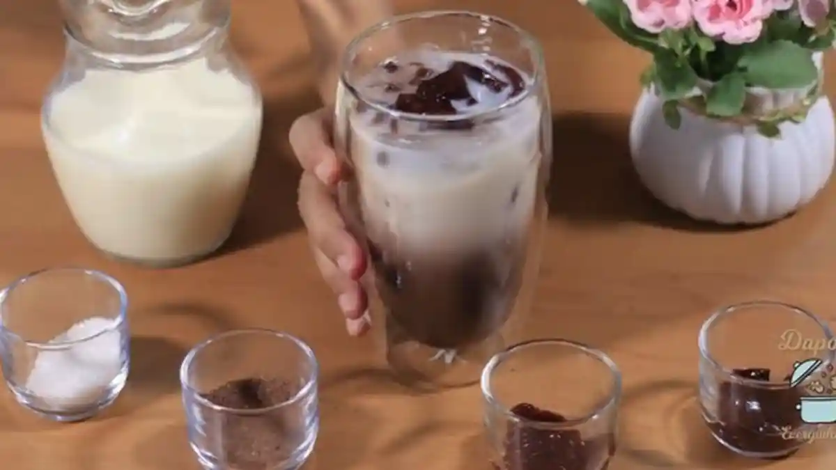 Kuliner Kalsel - Kreasi Minuman Choco Banana Milk Ala Dapoer Everywhere