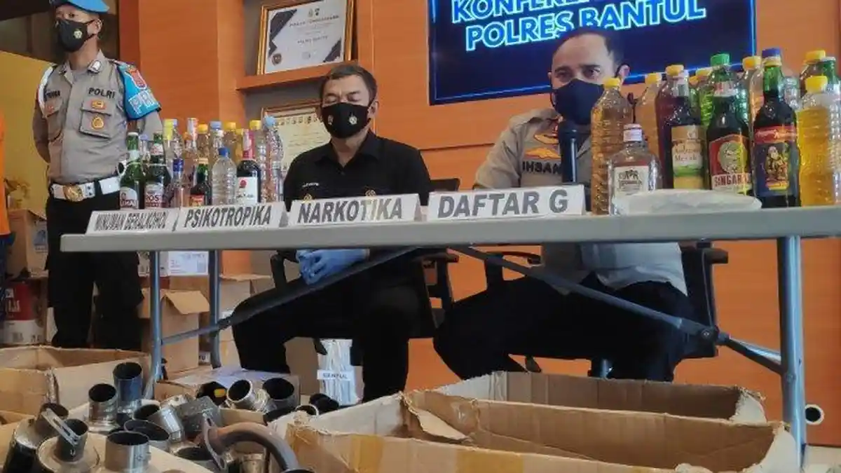 Operasi Cipta Kondisi, Polres Bantul Amankan Ratusan Botol Miras