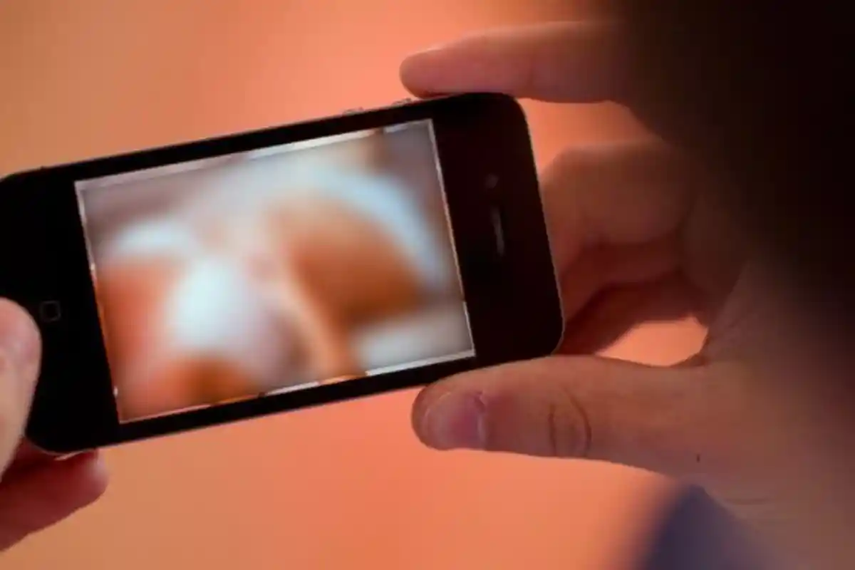 Viral Muda-mudi Lakukan Hubungan Badan di Pemakaman Sumedang, Ini Sosok Pelaku