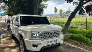 KUNJUNGAN-PRESIDEN-Kendaraan-taktis-Maung-MV3-Garuda-berwarna-putih.jpg