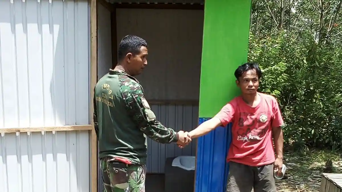 Kodim Rantau Bangun Jamban Bagi Warga Miskin, Ini Target yang Mau Dibangun
