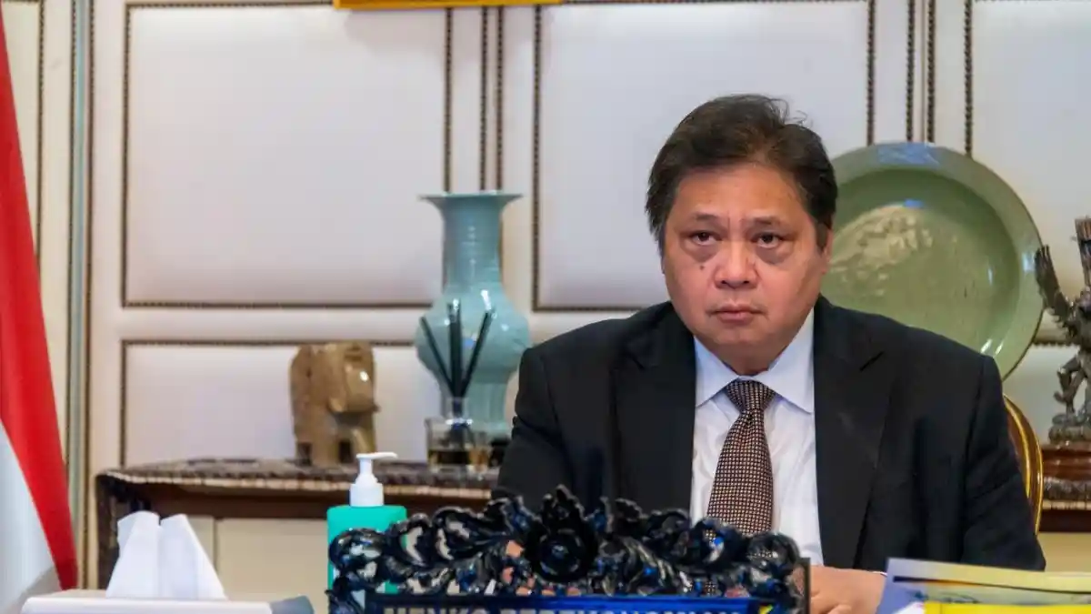 Menko Airlangga: UU Cipta Kerja Beri Kemudahan Warga Mendirikan Koperasi