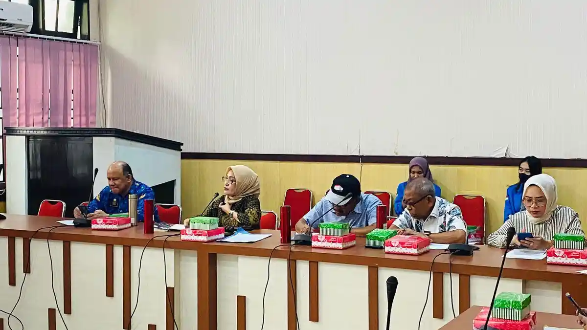 Bapemperda DPRD Palu Setujui Perubahan Perda Terkait Sanksi Juru Parkir Liar