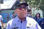 Kepala-Pelabuhan-Perikanan-Samudera-PPS-Kendari-Asep-Saepulloh-bahas-Kampung-Nelayan.jpg