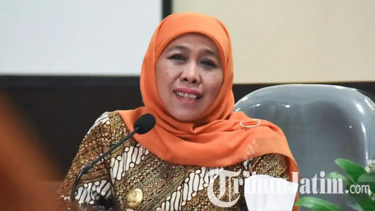 Khofifah Indar Parawansa Gandeng 63 Kampus Islam Demi Kuliahkan 1600 Guru Madin Jatim