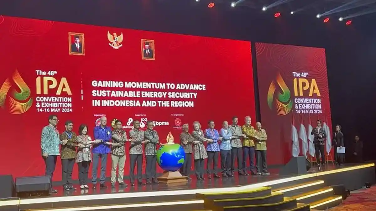 Buka IPA Convex 2024, Menteri ESDM RI Gaungkan Target Net Zero Emission