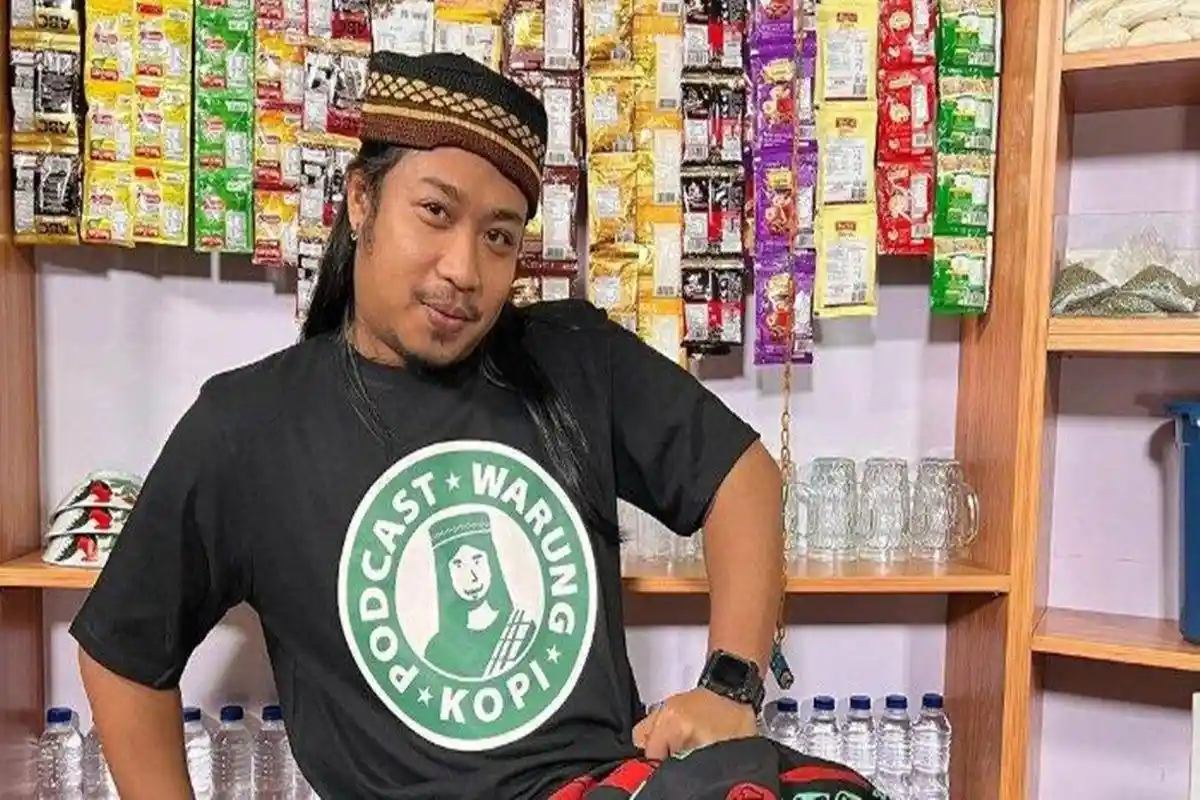 Jejak Karier Praz Teguh Podcaster Terkenal di Indonesia, Kini Umumkan Pamit dari Program PWK
