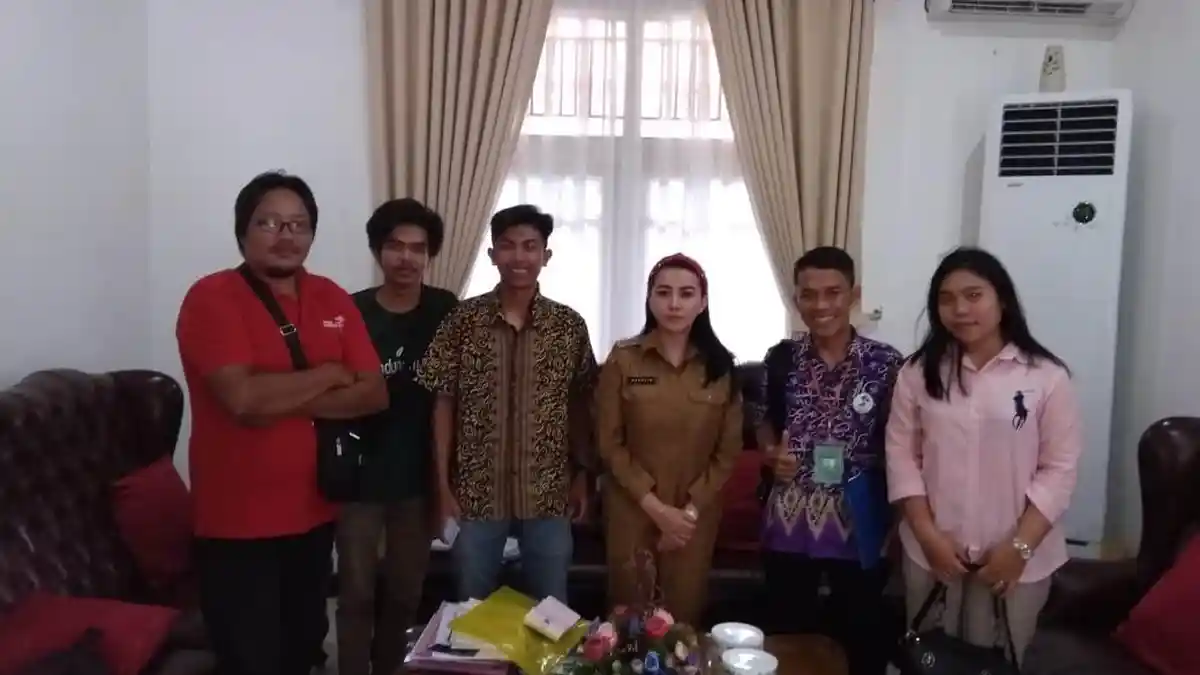 2000 Pohon Siap Ditanam Dibantaran Sungai Mandor