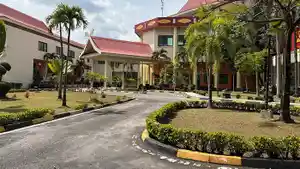 gedung-DPRD-Riau-terlihat-sepi.jpg